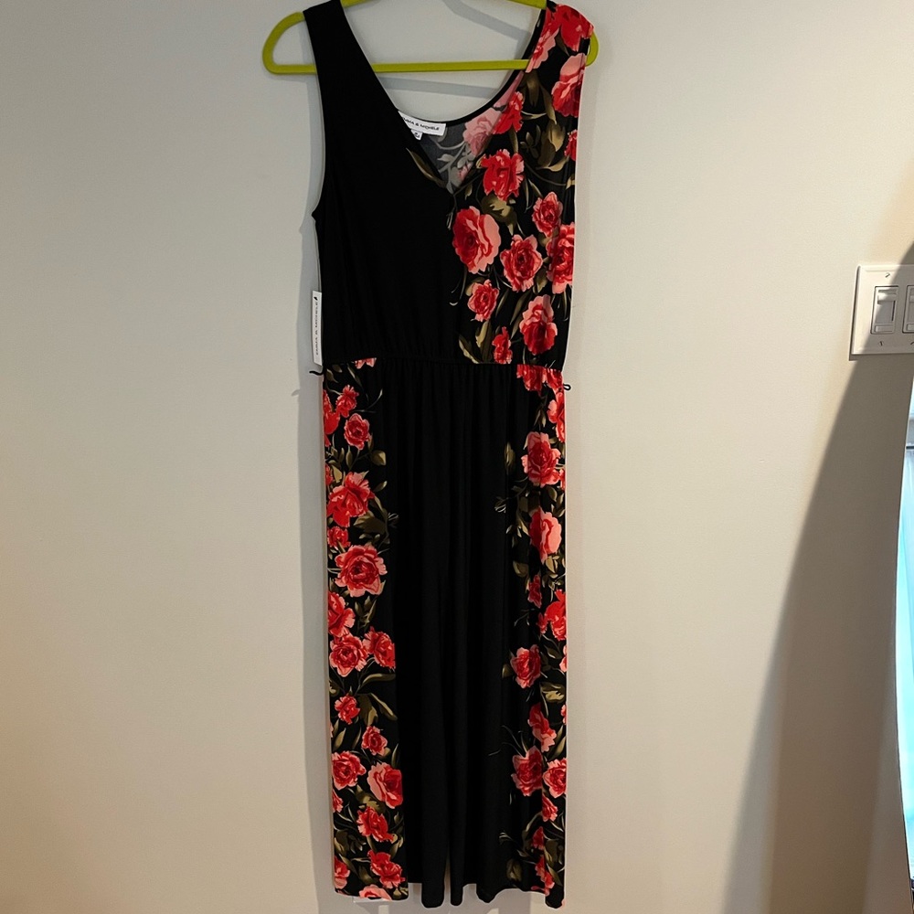 Emma & Michelle Sleeveless Floral Jumpsuit size M